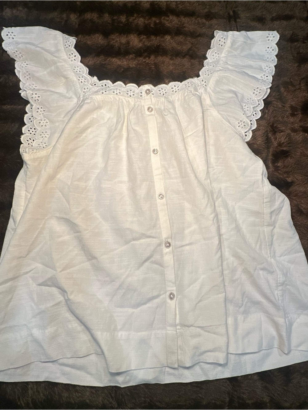 LC Lauren Conrad White Eyelet Ruffle Sleeve Button-Back Top L